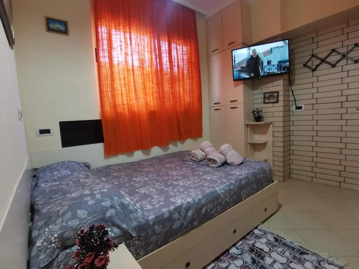 Apartment Nice And Quite Apparament C Tirana Albania